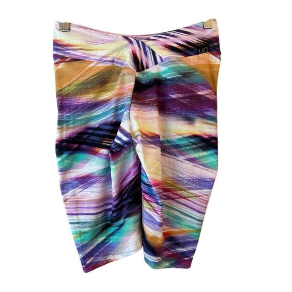 LiCi Fit Workout Set in Electric Sunset Butt scrunch Shorts and Halter Strappy B - Picture 5 of 16